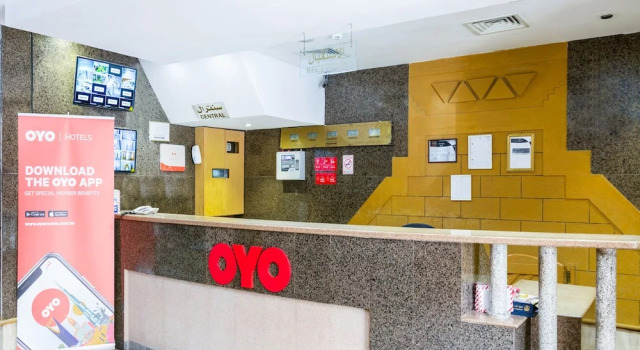 OYO 146 Al Asemah Hotel, Забронировать Отель Отели Аль-Малаз с бассейном, Бассейн