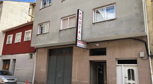 Hostal Galicia, Забронировать Отель Монфорте-де-Лемос Ribeira Sacra