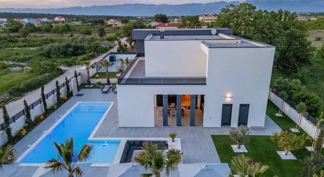 Вилла Villa Neo ZadarVillas