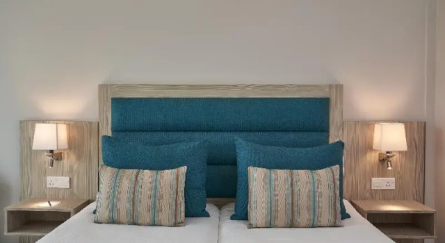 Двухместный номер Standard с балконом Atlantica Aeneas Resort