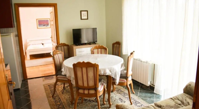 Danube star 2, Buchen Sie Ferienwohnung Zemun 