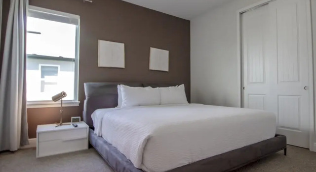 460 Burma Street, Book Hotel Hoteller i Four Corners med pool, Swimmingpool