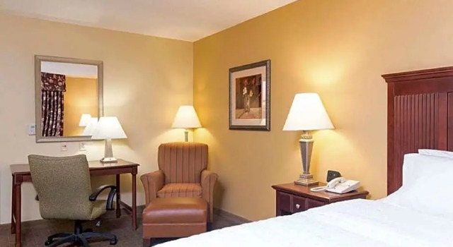 1 soveværelse i dobbelt suite Hampton Inn Schenectady