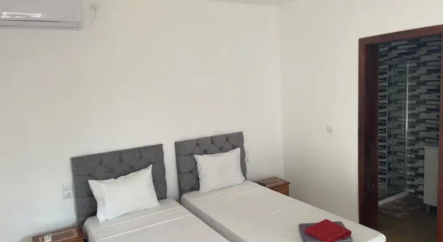 Hotel Kenito, Забронировать Отель Сан-Томе Остров Сан-Томе