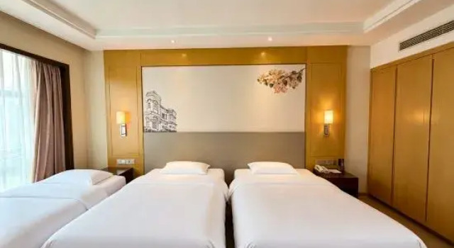 Трёхместный семейный номер Standard Fliport Garden Hotel Xiamen