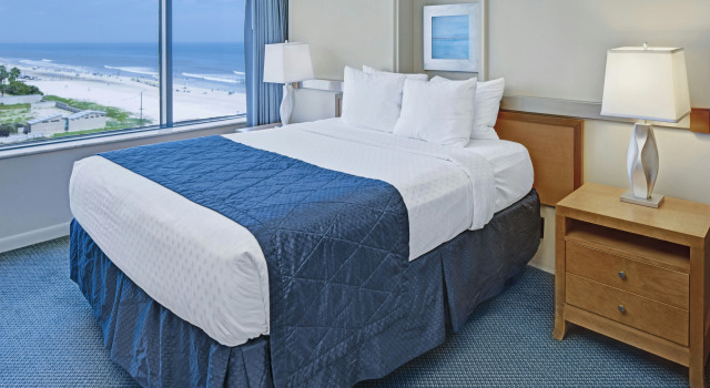 Hilton Vacation Club Daytona Beach Regency, Забронировать Отель Отели Дейтона-Бич с парковкой, рядом с Базилика Святого Димитрия, Парковка