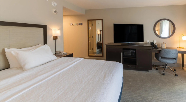 Двухместный номер Standard Hampton Inn & Suites-Florence Downtown