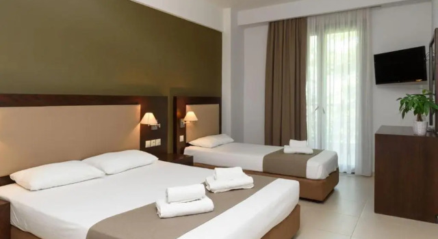 Трёхместный номер Standard с видом на горы Hotel Giannoulis