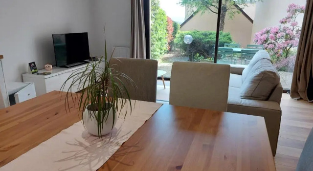 Апартаменты Le DenysPuech 55m2 plein centre avec jardin!