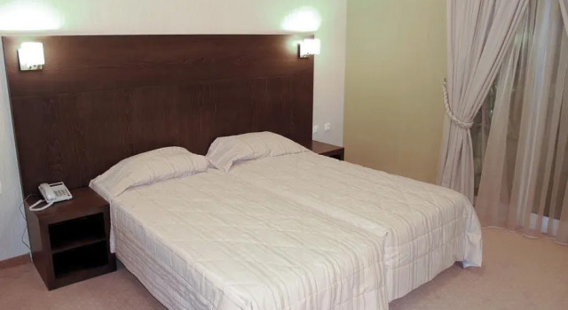 Ioannou Resort, Rezervați Stațiune Hoteluri în Kozani Prefecture cu parcare, Parcare