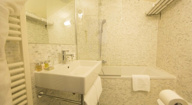Двухместный номер Standard Hôtel de la Villeon