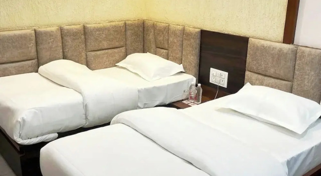 Двухместный номер Deluxe с видом на внутренний двор Hotel jageshwari inn