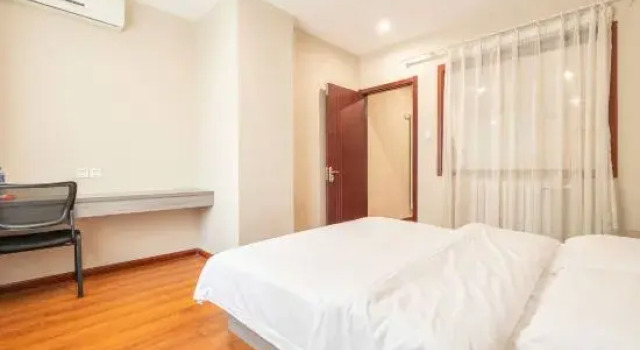 Люкс Home Inn Pebble Cloud Hotel (Tianjin XUEYUANBEILU Station University of Technology)