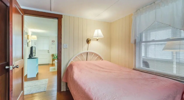 Апартаменты Laurel Street Garage APT 210