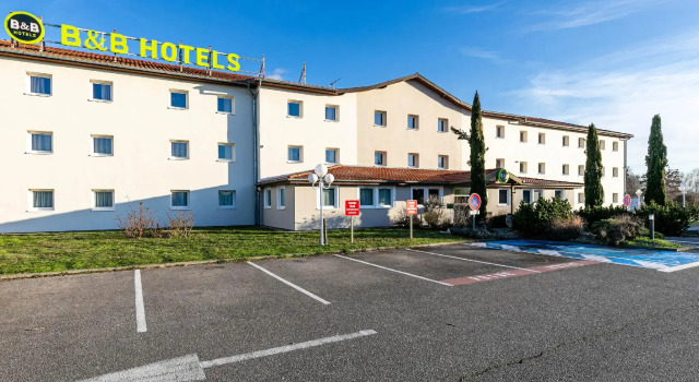 B&B HOTEL Colmar Lumière, Book Bed and Breakfast Hotels in Alsace with Breakfast, Breakfasts