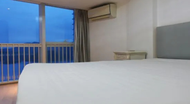 Люкс с 2 комнатами с красивым видом из окна Wuxiang LOFT Seaview Holiday Beauty Hotel (Shenzhen Bohai City V Mansion)