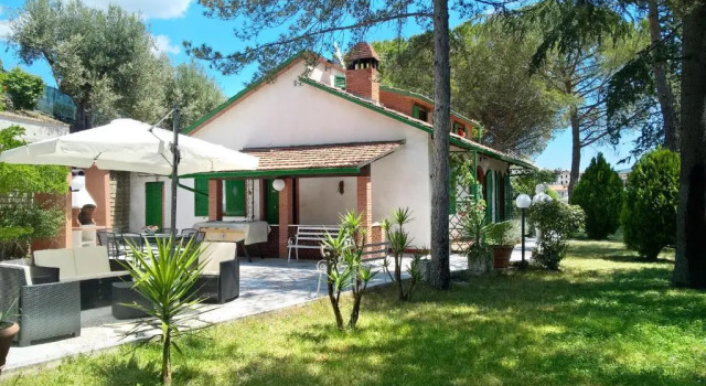 Коттедж I Pini House