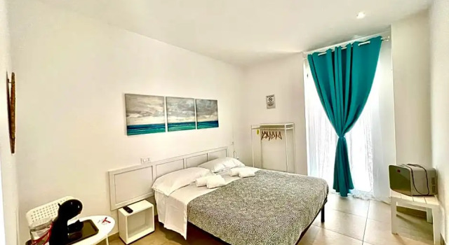BB Le 4 Stagioni, Book Hotel Hotels in Abruzzo with Parking, Parking