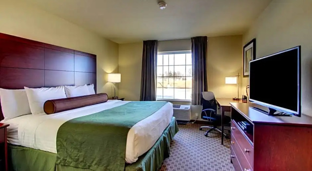Двухместный люкс Cobblestone Inn & Suites - Rugby
