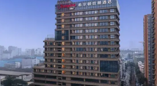 Hampton by Hilton Wuhan Huashiyuan North Road, Book Hotel Nye hoteller i Wuhan