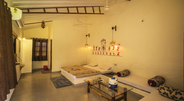Коттедж Pachmarhi Foothill Cottages by Vanyum