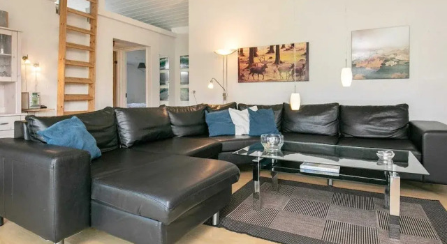 Quaint Holiday Home in Vejers Strand with a Pool, Book Hotel 4-Star Hotels in Ho, 4*