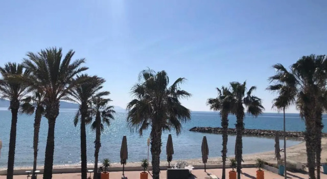 Апартаменты Hotel La Ciotat - A deux pas de leau