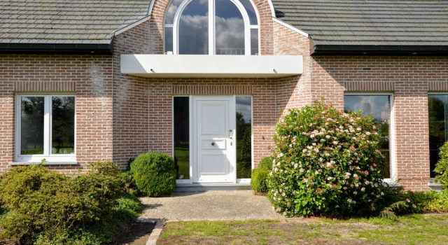 Spacious villa in Zingem with garden, Забронировать Вилла Цингем 