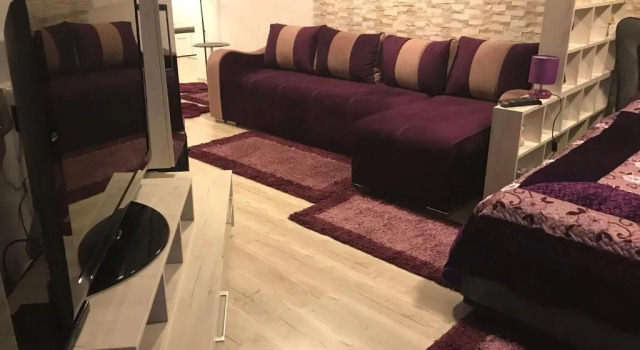 Апартаменты Purple Suite