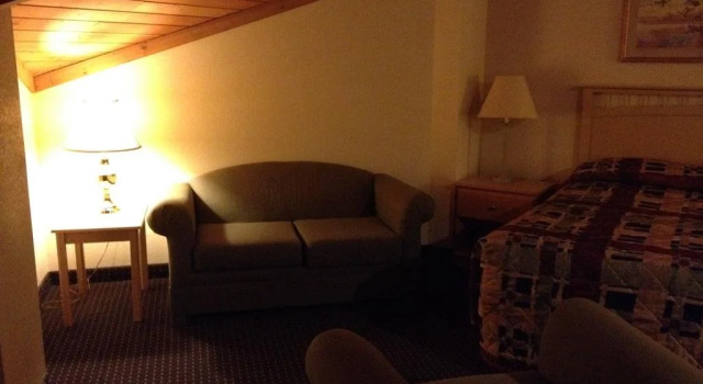 Ameristay Inn & Suites, Buchen Sie Hotel Waverly Ohio