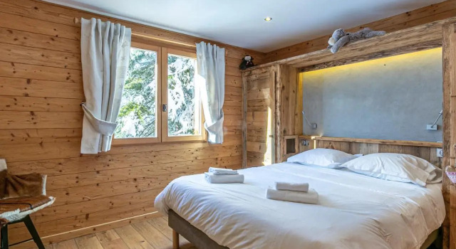 Chalet 4 Étoiles 13 Pers. à La Clusaz - Grande Terrasse, Garage, WIFI, Arrêt Skibus à Proximité - FR-1-437-81, Забронировать Шале Ла-Клюза Лыжный курорт на озере Анси