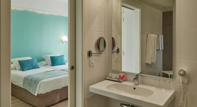 Double room with sea view BQ Apolo Hotel