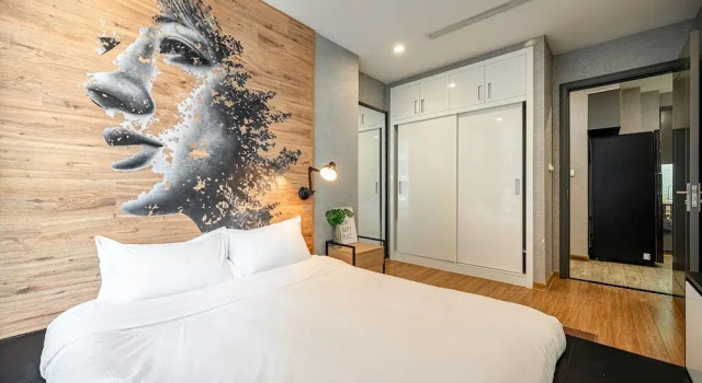 Апартаменты Luxury The Celavie Serviced Apartment Landmark