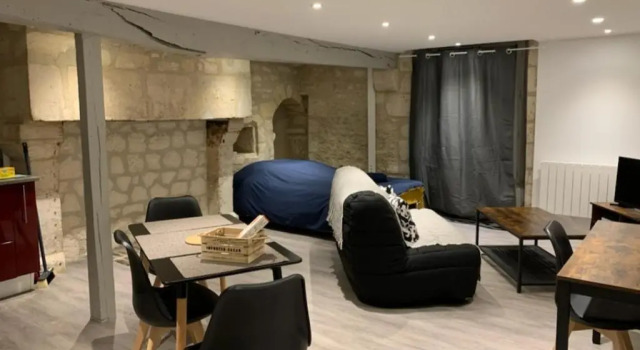 Апартаменты Appartement en plein centre ville d'Argentan