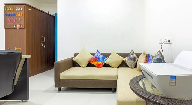 OYO 44149 Gachibowli Inn, Rezerwuj Hotel Gachibowli 