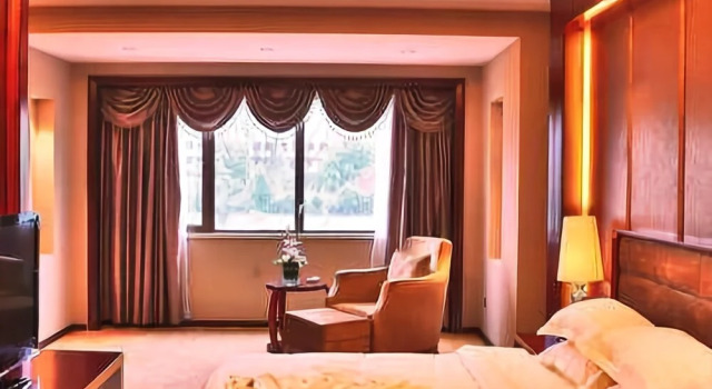 GuoyangJinling Resort ANHUI CHINA, Prenota Resort Hotel a Anhui con parcheggio, Parcheggio