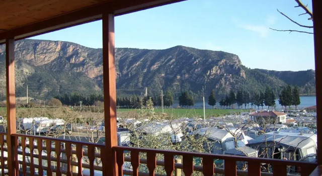 Бунгало Superior La Noguera Camping