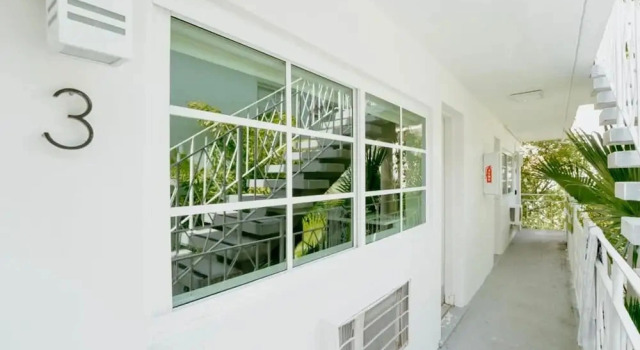 Коттедж TWO Bedroom Apartment