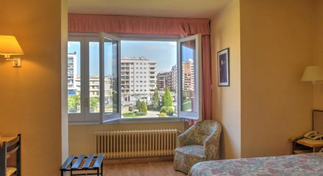 Двухместный номер Standard с красивым видом из окна Hotel Balaguer