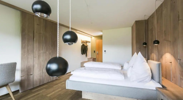 Двухместный номер Standard с балконом Hotel Sonne Garni