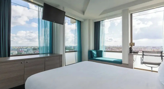 Двухместный номер Corner View Deluxe Leonardo Hotel Amsterdam Rembrandtpark