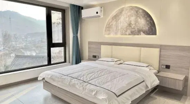 Люкс Deluxe Lushan Lusheye - Guanxu Intelligent Private Tang Homestay (Huairou District Erdaoguancun Branch)