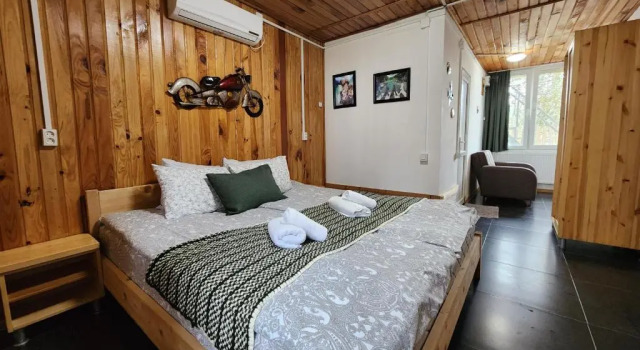House & Yard Sesil S 70m to beach