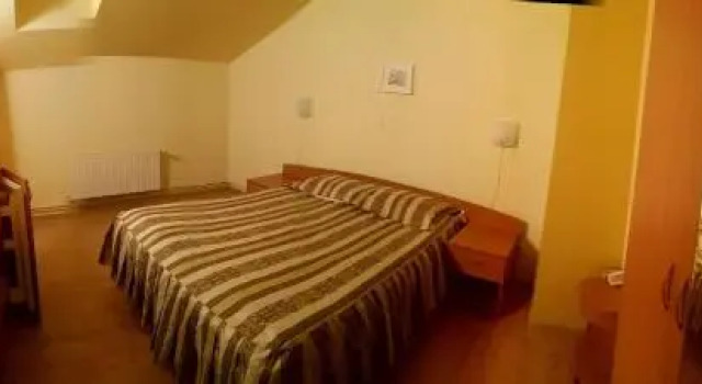 Hotel Express, Забронировать Отель Отели Предял с завтраком, рядом с Clabucet Sosire 1, Завтраки