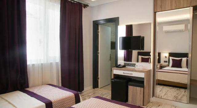 Трёхместный номер Standard AF-RA Hotel