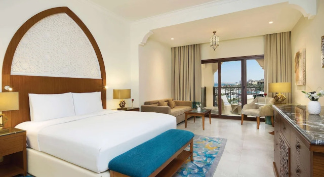 Двухместный номер Deluxe DoubleTree by Hilton Resort & Spa Marjan Island