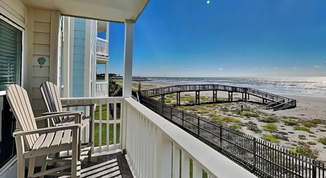 Номер Standard с 2 комнатами с балконом Parrot Paradise by Ryson Vacation Rentals