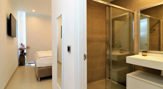 Sunset Drive 1-46 Poniente Beach, Забронировать Отель  