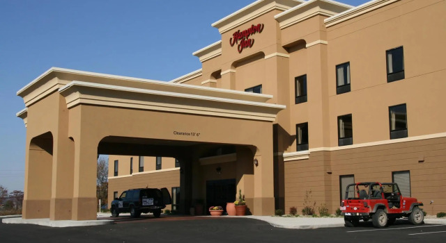 Seng i sovesal Hampton Inn Morehead