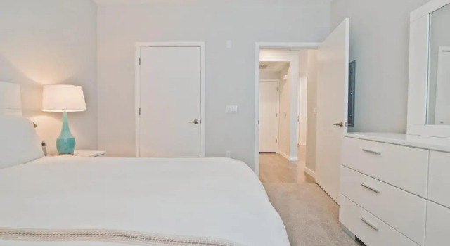 Апартаменты Bluebird Suites near Facebook HQ